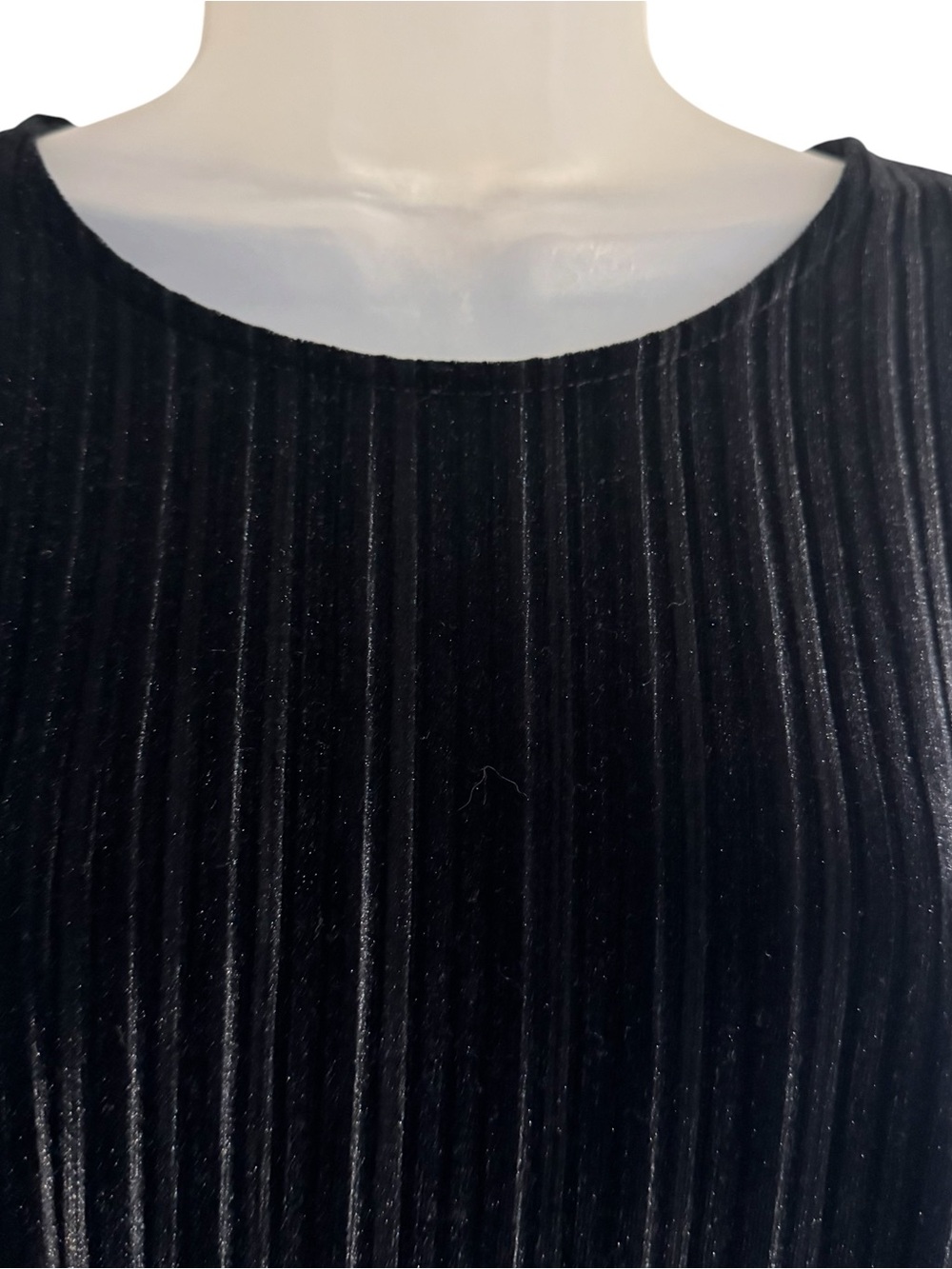 J. Jill GORGEOUS Black Velvet/Velour Long-Sleeve Ribbed Top LARGE/PETITE #U - Picture 2 of 6
